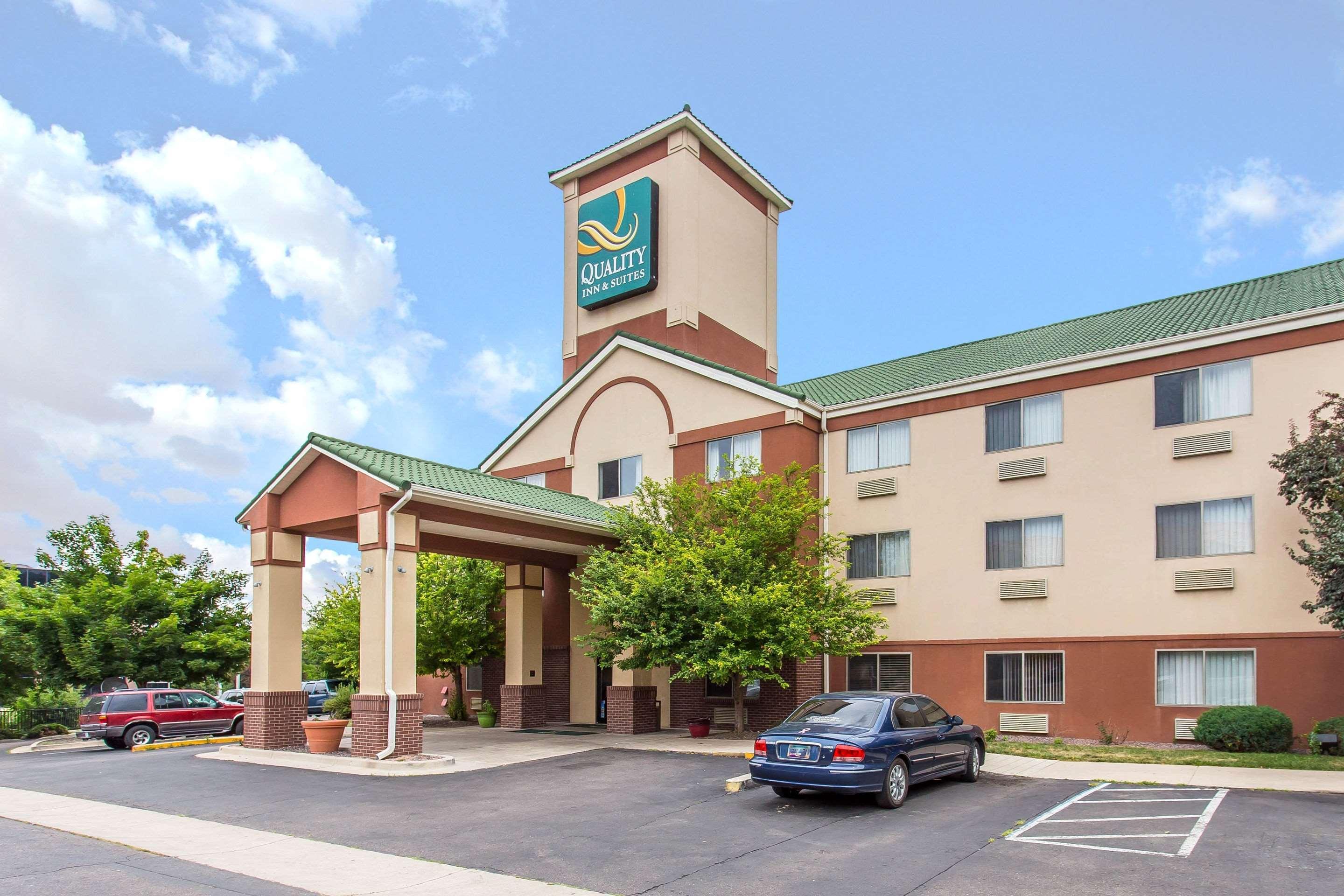 Quality Inn & Suites Lakewood - Denver Southwest Екстер'єр фото