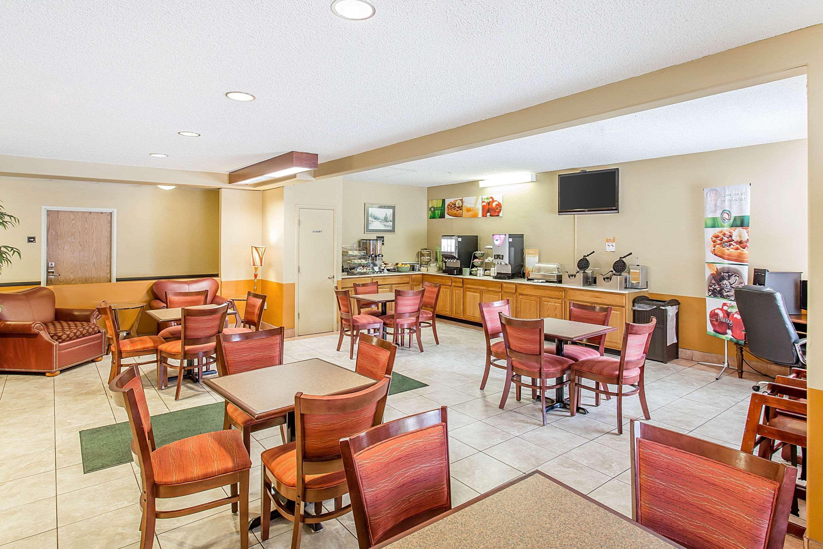 Quality Inn & Suites Lakewood - Denver Southwest Екстер'єр фото