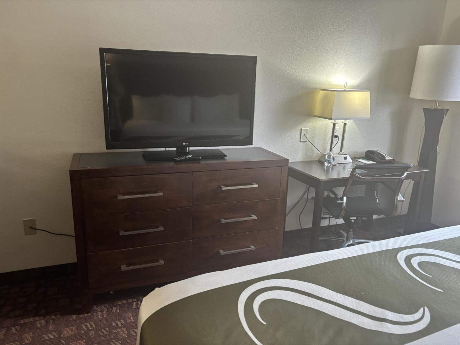 Quality Inn & Suites Lakewood - Denver Southwest Екстер'єр фото