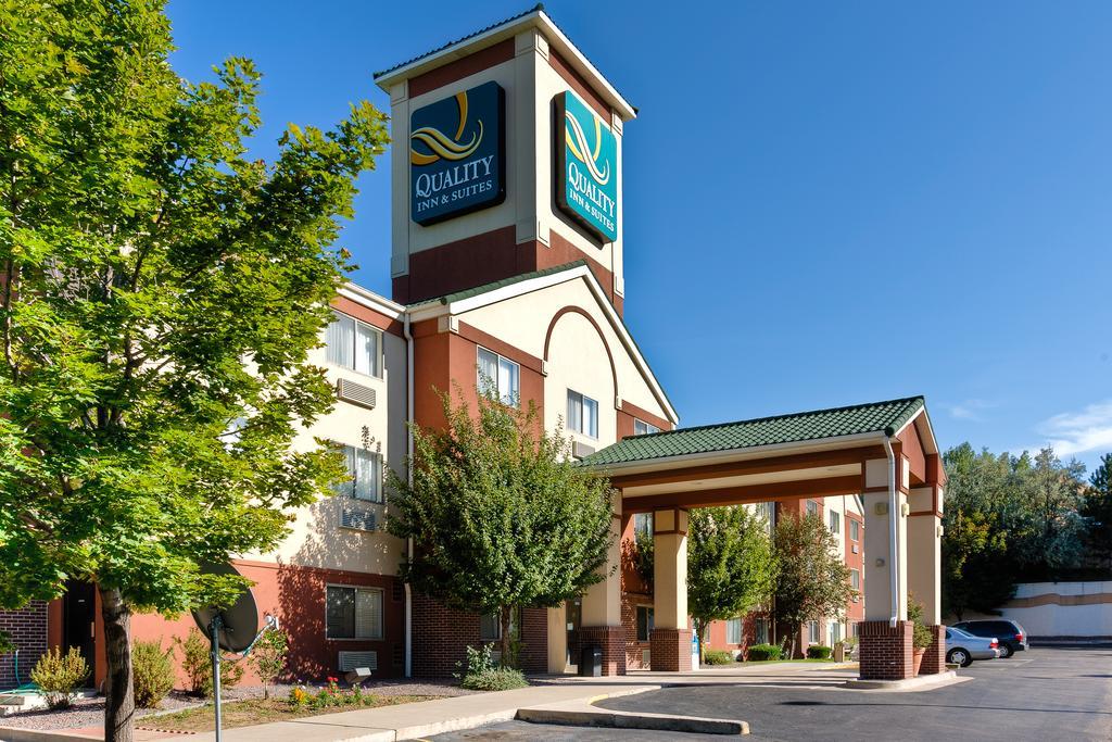 Quality Inn & Suites Lakewood - Denver Southwest Екстер'єр фото